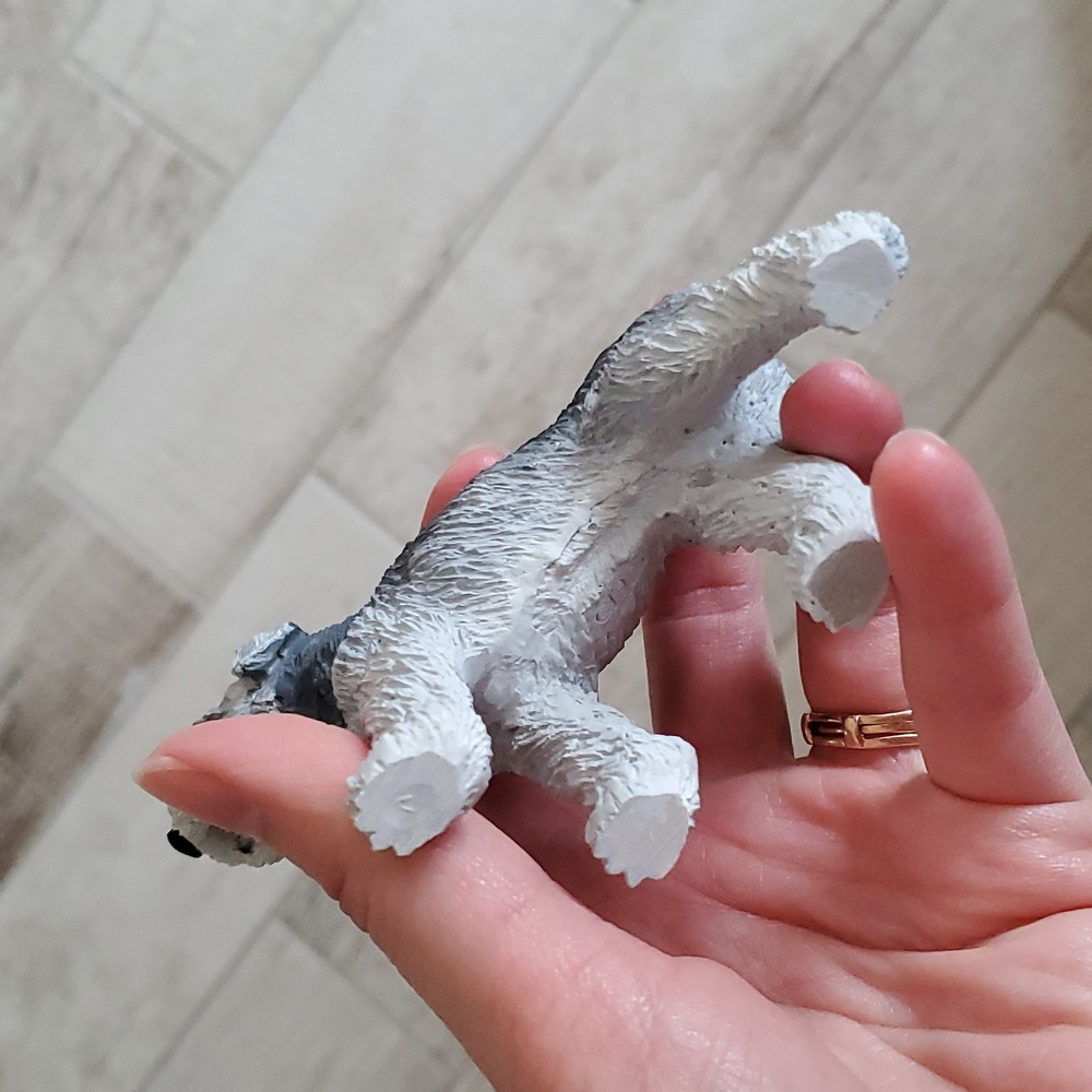 Collectible Schnauzer Dog Figurine Stone Cast Resin - Picture 3 of 8